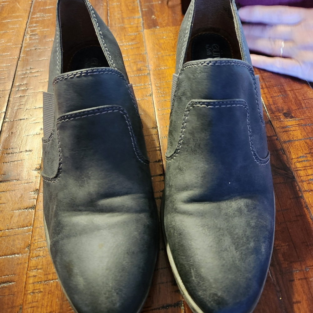 Booties - Picture 2 of 3